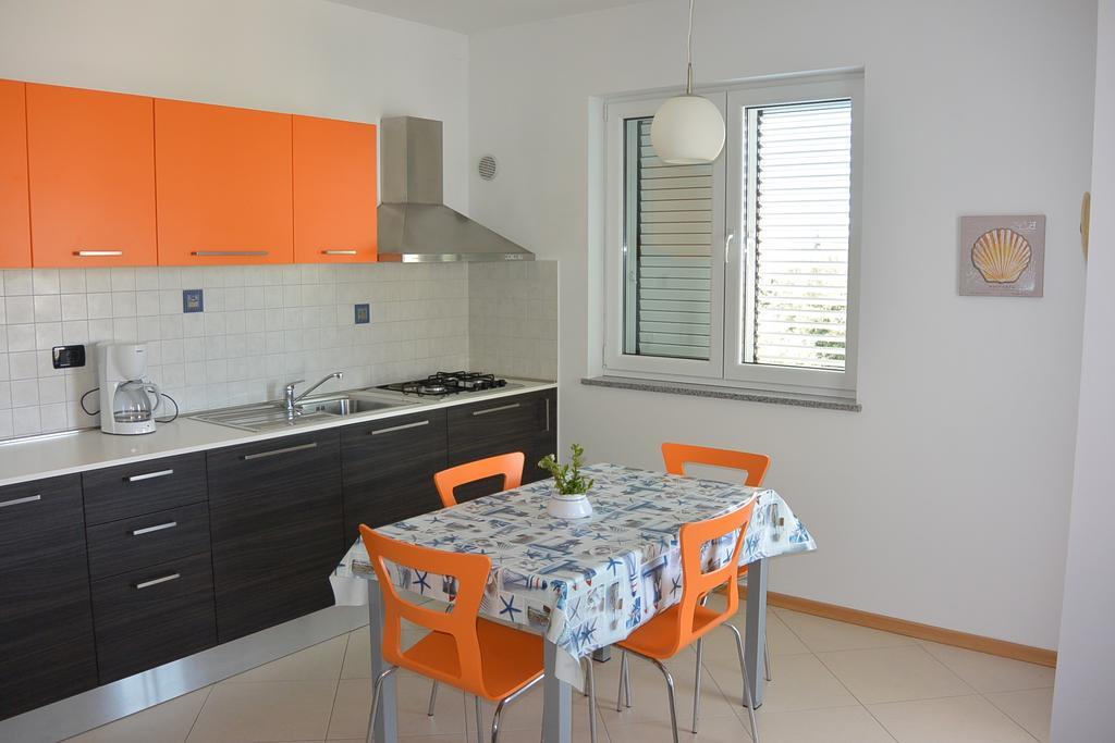Apartments Residence L'Ulivo 로비니 외부 사진