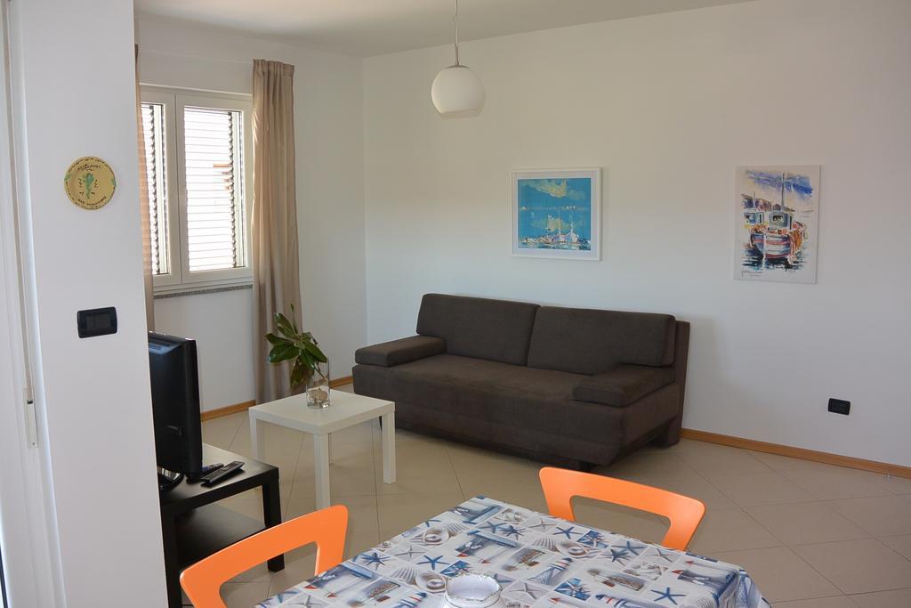 Apartments Residence L'Ulivo 로비니 외부 사진