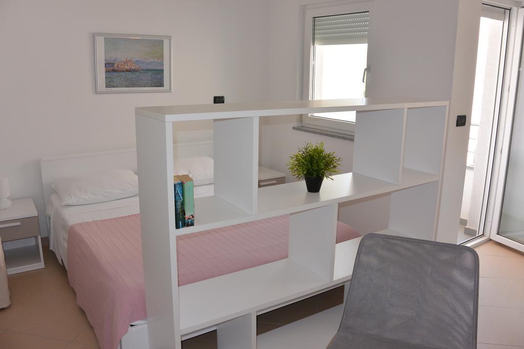 Apartments Residence L'Ulivo 로비니 외부 사진
