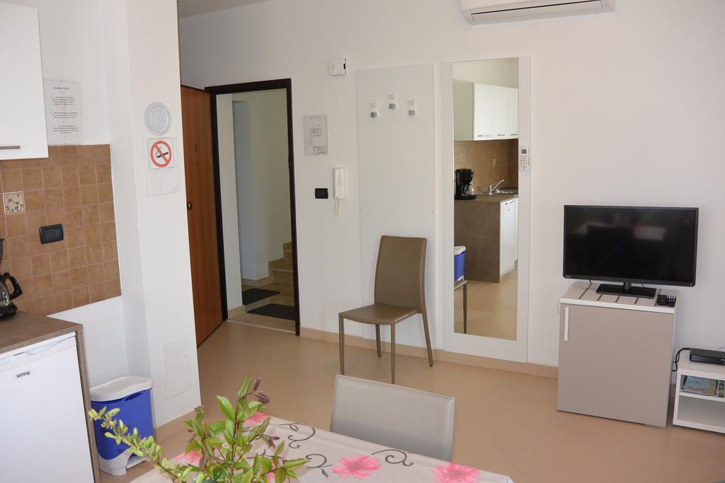 Apartments Residence L'Ulivo 로비니 외부 사진